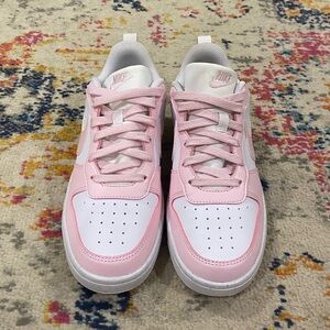Nike Kids Pink and White Sneakers Sparkle Laces